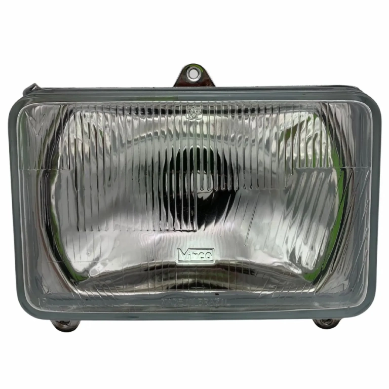 Farol Dianteiro Sem Lâmpada Trator Valtra 80648900 - VINCO